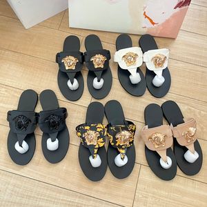 Luxus Designer Flip Flops Sandale Mules Sliders Damen Neue Flache Outdoor-Mode Versa Freizeitschuh Schwarz Sommer sexy Loafer Hausschuhe Herren Strand Pool Weiß Slide Lady