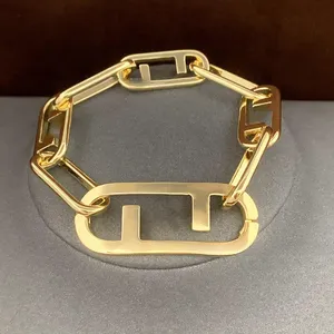 F Bracelets de pulseiras de carta em colar de metal e abriga com caixa de presente