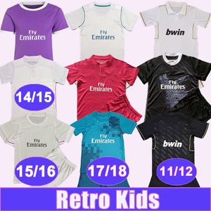 2016 2017 Modric Kroos Kids Kit Futbol Formaları 15 16 Balya Sergio Ramos 17 18 Ana Sayfa 3. Çocuk Takımı 11 12 Ev ve 14 Evde 3. Futbol Gömlekleri
