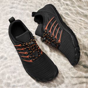 Новые кроссовки San San 315. Новая модная универсальная сетчатая дышащая спортивная обувь для пар, пересекающая ручей, большие размеры, 36-46 евро.