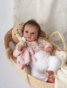 19inch gerçekçi gerçekçi sevimli gözler açıldı Yeni doğan bebek kızı mavi gözlerle ve bebek emziği ile