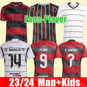 Yeni 2024 2025 Flamengo Futbol Formaları Flamenko Evde 3. Camisa Futebol Gabi David Luiz Diego Gabriel Vidal De Arrascaeta Pedro Isla Futbol Gömlek Çocuk Oyuncu