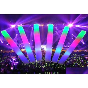 Parti Dekorasyon 20 PCS LED Colorf Köpük Sünger Kırıltma Çubukları Karşılıklı Çubuklar Konser Doğum Günü Kulübü Tezahüratlar Hafif Stick Stick3104944 Drop de Dhfvn