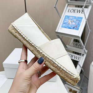 Tasarımcı Kadın Loafers Düz Espadrille Açık Sandalet Deri Deri Günlük Dans Elbise Ayakkabı Kutusu 531