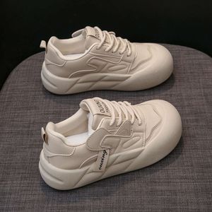 Tahta Yay Dışkı Anti Basamak 2024 Büyük Kafa Süt Kalın Tabanlar Çirkin Sevimli Küçük Beyaz Ayakkabı Kadınlar İçin Hafif ve Rahat 312 SPRG COMTABLE