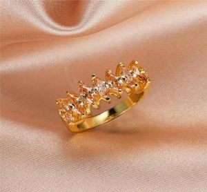 Alyans Lüks Kadın Şampanya Kristal Taş Takı Dainty Altın Renk Kadınlar İçin Sevimli Gelin Yaprak Zirkon Nişan Yüzük 8485268