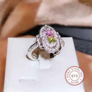 Küme Yüzükleri 925 Sterling Gümüş Geometrik Oval Şekil Yüzük Kadınlar için Kristal Kübik Zirkonya Tarzı Gelin Düğün Moda Takı