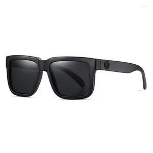 Güneş gözlükleri 2024 Tasarım Isı Dalgası havalı erkekler kutuplaşmış erkek balıkçı kare güneş gözlükleri moda kadın tonları UV400