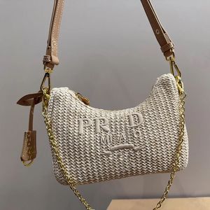 Дизайнерские сумки Женские соломенные сумки Нейлоновые роскошные сумки Сумка для подмышек Hobos летняя сумка для отпуска Вместительная сумка для подмышек Кошельки с цепочкой Дизайнерские сумки через плечо