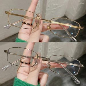 Güneş gözlükleri Kore moda metal küçük kare çerçeve gözlükler kadınlar erkekler vintage gözlükler berrak lens anti mavi ışık y2k kız gözlük