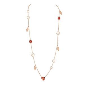 Yüksek Baskı Uzun Şanslı Bahar Kolye Kolye Pearl-Peart Flowers Charms Classic Tase Mücevherleri Claasic Anneler Günü 290R