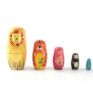 5 шт. милые матрешки ручной работы деревянные разные узоры животные игрушка в подарок 240306
