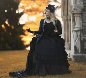 2022 Vintage Ortaçağ Viktorya Black Ball Roose Gelinlik Kadınlar İçin Gotik Piller Korse Gelinlik Uzun Kollu Jack6936169