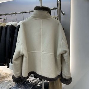 Maschine Kleidung Licht Auto Schafe Leder Integrierte Mantel frauen 2023 Neue Pelz Jacke Für Warme Herbst Und Winter Flut 8490