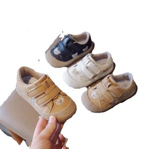 Spor ayakkabılar atletik bebek kızlar nk bahar çocukları rahat nk sonbahar açık hava erkek karikatür ayı çocukları inafnt toddler ayakkabı boyutu 21-30 231122 gg gg