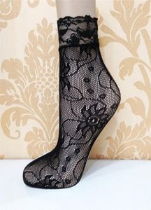 Kadın039s siyah dantel fishnet ayak bileği çorapları fırfır fırfırlı streç şeffaf çukur çıkışlı elbise çoraplar için