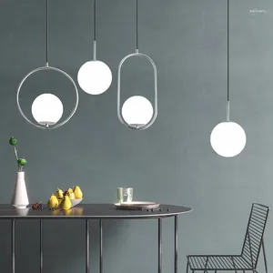 Kolye lambaları Nordic Cam Top Işıkları Mutfak Modern Led Asma Lamba Yemek Odası Pirinç Siyah Krom Süspansiyon Avize Aydınlatma