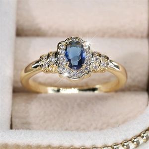 Кольца кластера, маленькие овальные обручальные кольца с королевским синим камнем, цвет античного золота, винтажный циркон, штабелирование, помолвка, ювелирные изделия для женщин, CZ
