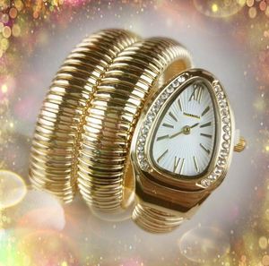 Yüksek kaliteli üst model moda bayan izlemeler gündelik küçük kadınlar ay kuvars hareketi gül altın elmas yüzük arı yılı lüks kadın bayan bilezik saat hediyeleri
