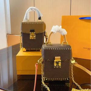 Lüks Tasarımcı Klasik Kamera Kutusu Crossbody Bags Mini Totes Moda Ayarlanabilir Omuz Kayışı Çantalar Çanta Kalitesi Orijinal Deri Kadınlar Zincir Cep Telefonu Çantası