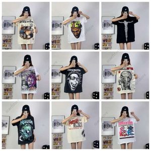 Erkekler T-Shirt Hellstar Amerikan Moda Marka Şortları Haikyuu Erkek Kadın Tasarımcı Trailsuit Pamuklar Üstler Sıcak Kırışın Gömlek 3d Mektuplar Giyim Sokak Tees Polo Hoodie