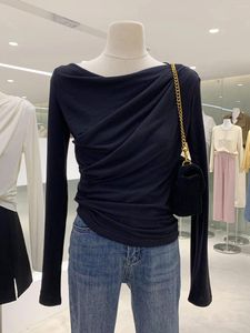 Женские футболки, французская футболка с одним силуэтом и длинным рукавом, осень/зима, сексуальный эластичный хлопковый плиссированный топ с открытыми плечами
