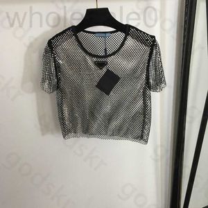 Kadın T-Shirt Tasarımcı Rhinestone Hollow Serin Gömlek Kadın Moda İnce Kısa Kollu T Tasarımcı Glitter Gevşek Bluz 190D