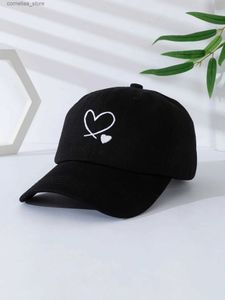 Top Caps 1 Sevgililer Günü Retro Beyzbol Şapkası Unisex Love İşlemeli Çok Yönlü Stil Düşük Anahtar Dil Şapkası Yüksek Son Haty240315