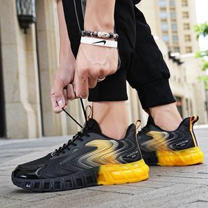 Toptan erkekler koşu ayakkabıları uçan dokuma sporları başlık örümcek khaki üçlü siyah çok metalik açık sarı mavi patta örgü nefes alabilir spor ayakkabılar kutu