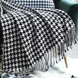 Современное простое декоративное одеяло, черно-белое декоративное одеяло с узором «гусиные лапки», одеяло для дивана, проживание в семье, el, край кровати, полотенце, флаг, мягкий шарф 240307