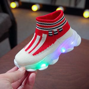 HBP Moda Sem Marca Barato Preto Vermelho Cores Unissex Luz de Carga USB High Top Flat LED Sapatos Para Crianças