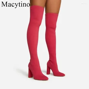 Сапоги эластичного трикотажа, осенне-зимняя обувь на эластичной резинке в стиле панк, женские носки, черные, красные туфли на высоком каблуке выше колена