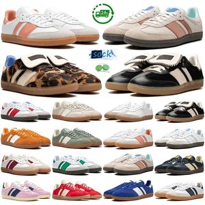 2024 Erkekler için Sıradan Ayakkabı Kadın Tasarımcı Düz ​​Sneaker Düşük Üst Leopar Saç Kahverengi Beyaz Siyah Yeşil Turuncu Kraliyet Mavi Kristal Bej Pembe Erkek Eğitmenler Spor Spor ayakkabıları
