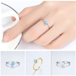 Anel retro europeu S925 STERLING SLATA BLATED 18K Marca de Opal Ring europeia Americana Hot Popular Mulheres de ponta de ponta de anel de ponta dos namorados do dia das mães do Dia das Mães