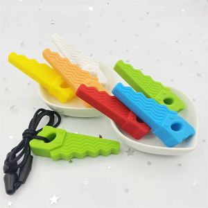 Kolyeler 10 PCS Bebek Silikon Teether Kids Zikzak Saw Chew Kolye Duyusal Çiğneme Oral Motor Oyuncak Dedhd Terapi Aracı Otizm Hediyesi