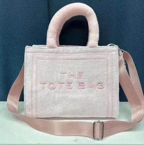Осень-зима, плюшевая большая сумка, дизайнерские женские сумки, роскошные сумки из искусственного меха через плечо, модные маленькие кошельки для покупок p1