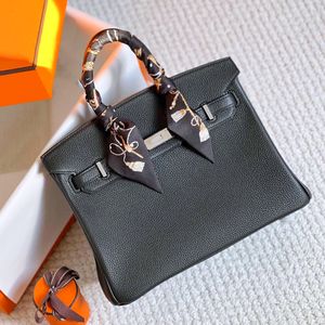 Ayna Kalite Çanta Tasarımcı Kadın Çanak Omuz Torbası 2 Boy Lüksler Tote Gerçek Deri Crossbody Pochette Çantası En Çok Satıcı Çensi Sling Lady Debriyaj Şehir Moda Çantaları