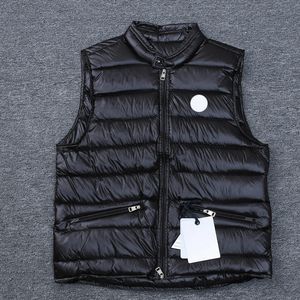 Monclair Vest Mens Vests Jacket Emelcodery Designer Gilet NFC Значок оптом в розницу с несколькими стильными годами