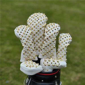 Golf kulübü kapak altın kafatası perçinleri PU deri sürücü fairway 1# 3# 5# hibridler golf başı kapakları manyetik kapanış kişiselleştirilmiş 240312