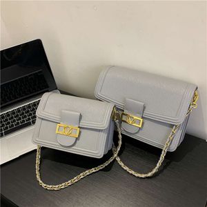 Shoppen Sie Factory Wholesale 2024 High End New Fashion Daphne Chain Small Square Bag Vielseitige One Shoulder Oblique Cross Tidal Womens