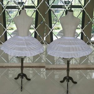 Оптовые белые 3 обручи Свадебные юбки для коротких платье