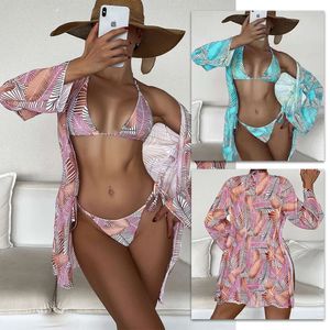 Kadın Bikini Designer Mayo 2024 Akçaağaç Yaprağı Baskılı Bikini Tepesi Aynı Renk Kapsıyor Kadınlar İçin Seksi Üç Parçalı Mayo Seti