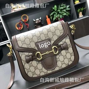 Mağaza Toptan Tasarımcı Çantaları Omuz Çantası Yeni Kadınlar Tek Büyük Oxford Kumaş Crossbody Ultra Hafif Sıçrama Naylon Bez Alışveriş Sayacı Stil