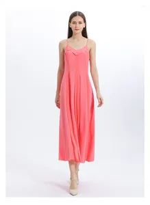 Sıradan elbiseler zarif yaz soluk rozet sırtsız A-line elbise kadınlar eğik boyun ipek ipek yüksek bel kolsuz seksi uzun ae1232