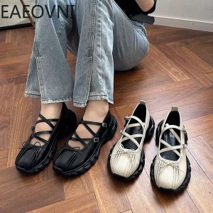 Pompalar Yaz Tıknaz Kadınlar Spor Ayakkabıları Moda Sığ Keleşgen Platform Düz Ayakkabılar Bayanlar Günlük Açık Mary Jane Ayakkabıları