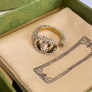 Tasarımcı Elmas Kesme Yüzüğü - Çelik Baskı - Malzeme Pirinç - Süper Antika Altın Kaplama Renk Orta boy mücevher halkası