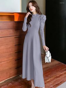 Günlük elbiseler beyaz örgü şık gala kadın sonbahar kış uzun kolu vücut lüks parti gece elbisesi 2024 zarif kazak
