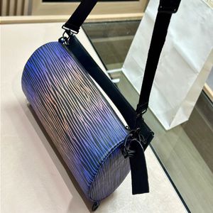 23SS Kadınlar Lüks Tasarımcı Çanta Yumuşak Polochon Yeni Silindir Crossbody Bag Shouder Crossbody Ladies Toats Bags Makyaj Çantası Pouch Umnm