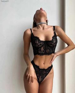 Seksi Set Yeni Romantik Sevgililer Günü Kirpik Dantel Bralette Thong Set Sırt Şeffaf Çiçek Sıkı Sıkı Takım Korse Kadınlar için Seksi Çamaşırı Giyim C24325