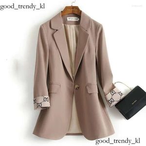 Cucci Kadın Suit Blazers Bahar Sonbahar Blazer Moda Uzun Kollu İş Takımları İş Ofisi Gündelik Blazer Katlar Kadın Ceket 111